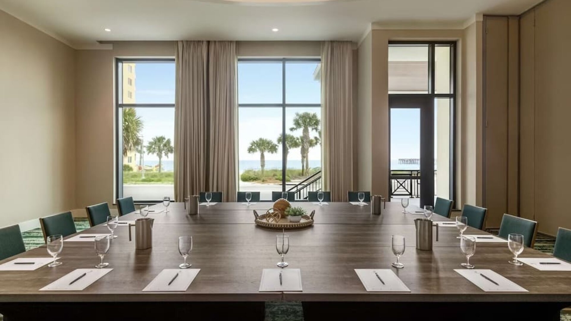 Professional meeting room at Embassy Suites By Hilton Panama City Beach Resort.