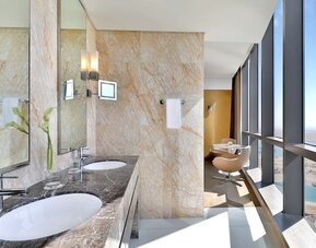 Conrad Abu Dhabi Etihad Towers