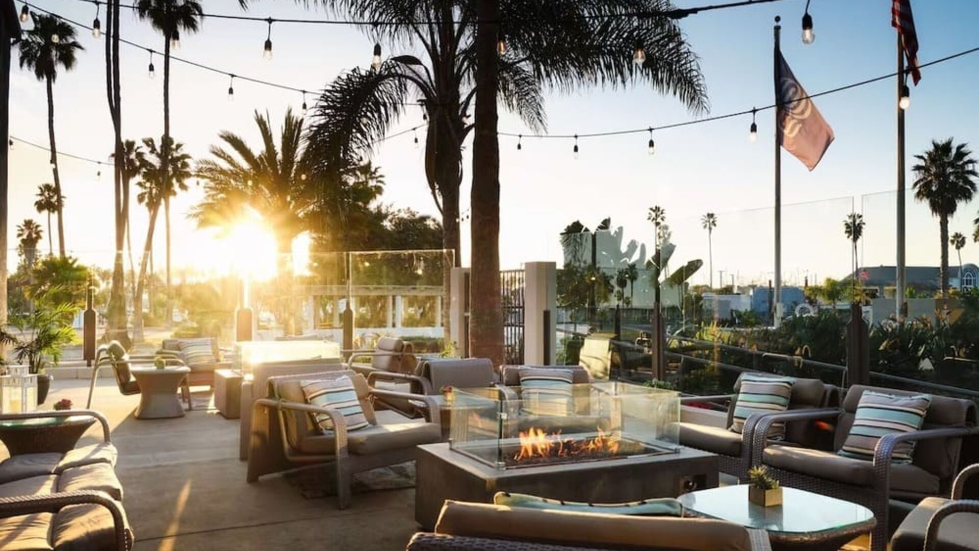 Beautiful rooftop ideal for coworking at Sonesta Redondo Beach & Marina.