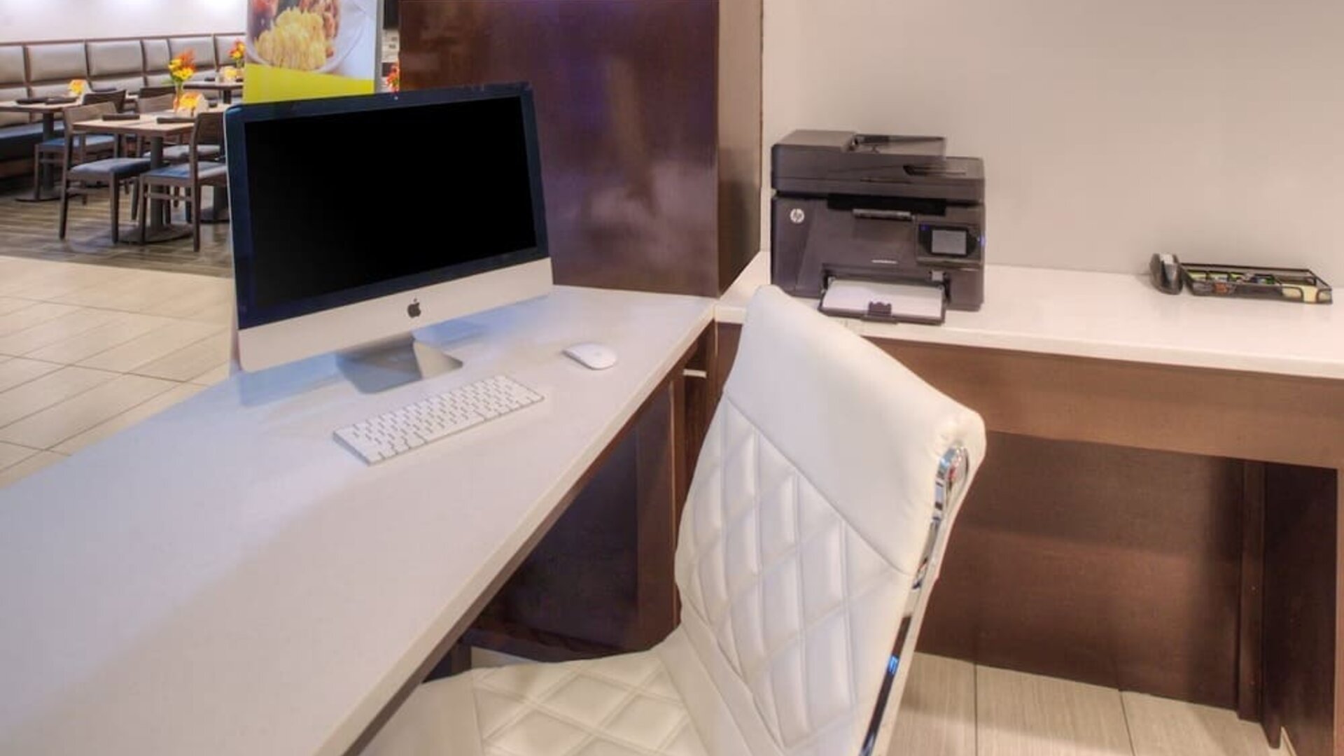 Business center at Holiday Inn Belcamp - Aberdeen Area.