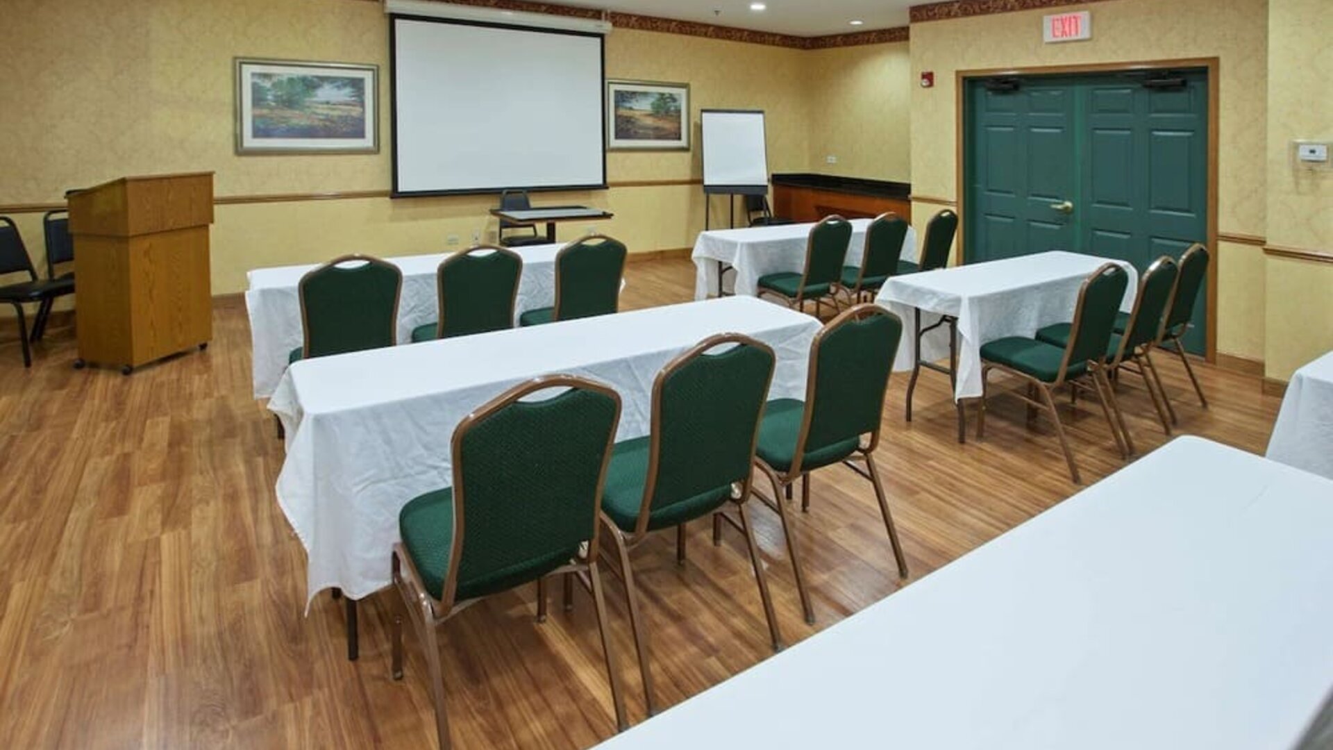 Professional meeting rooms at Country Inn & Suites By Radisson, Chicago O'Hare South.