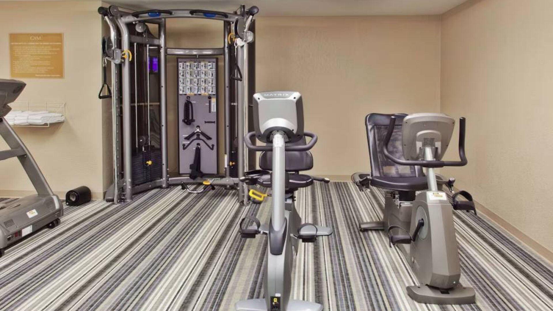 Sonesta Simply Suites Dallas Las Colinas’ has a range of exercise machines for guests to use.