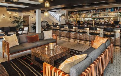 Lounge and coworking space at Hotel Figueroa.