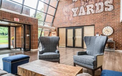 Lobby and lounge area at EnVision Hotel St. Paul South.