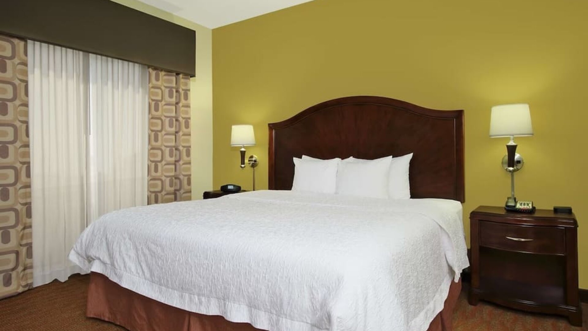 Romantic day use room at Hampton Inn & Suites Conroe - I-45 North.