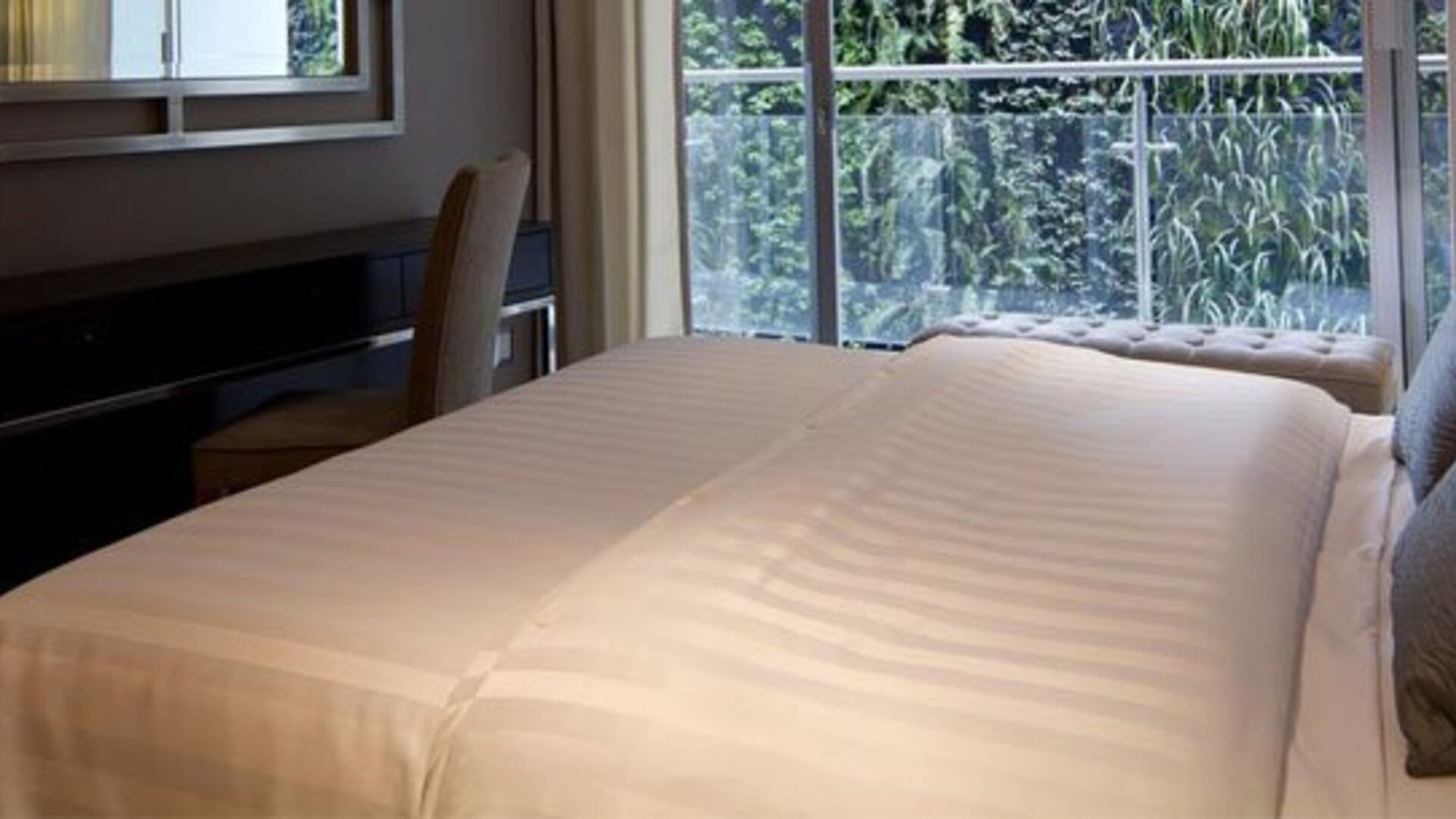 Hotel Pennsylvania Suites