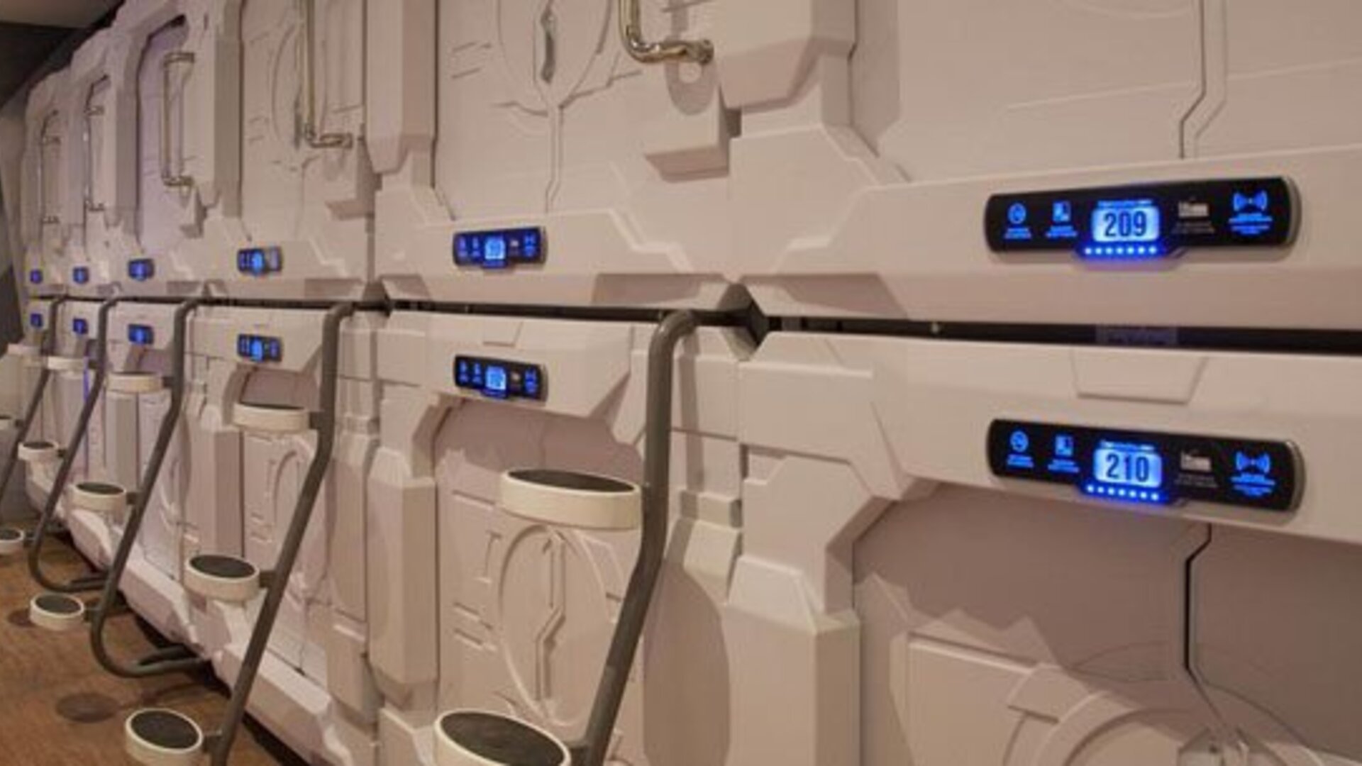 Izzzleep Aeropuerto Terminal I