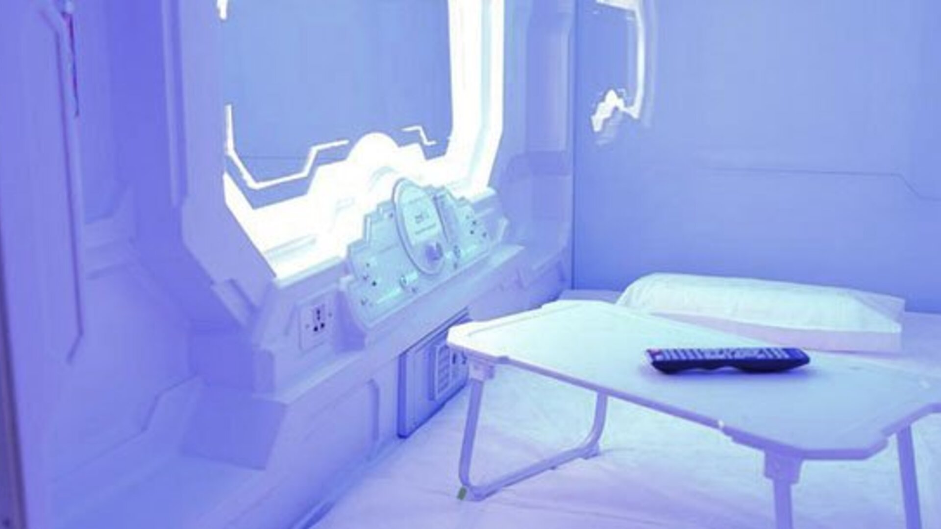 Izzzleep Aeropuerto Terminal 2