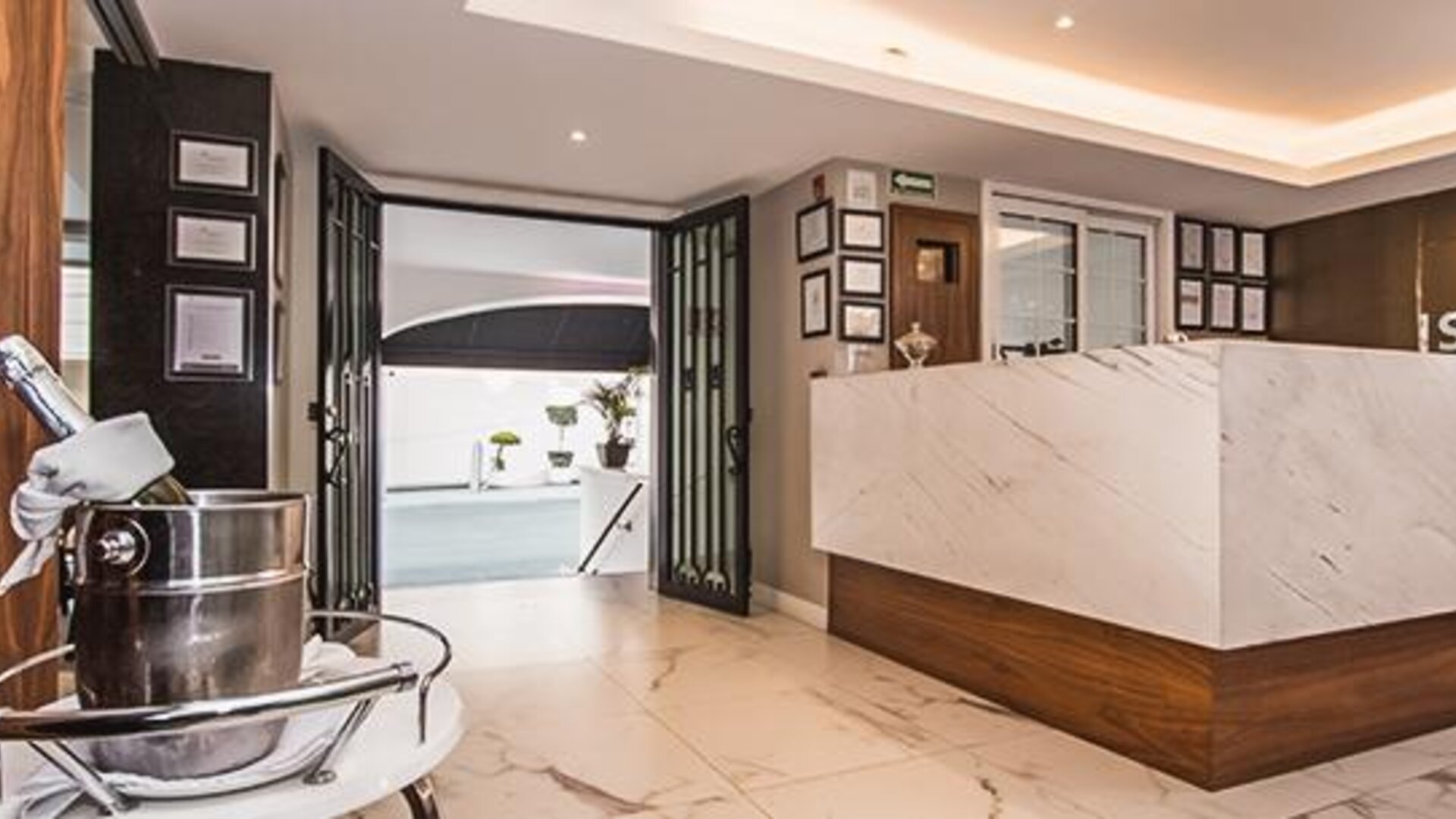 Isaaya Hotel Boutique By WTC