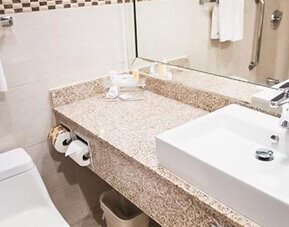 Best Western Plus Monterrey Colón