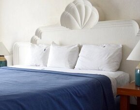 Puerto De Luna Pet Friendly & Family Suites