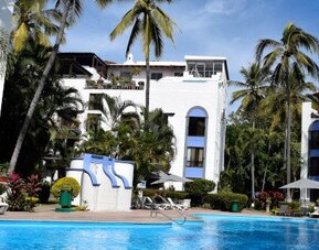 Puerto De Luna Pet Friendly & Family Suites