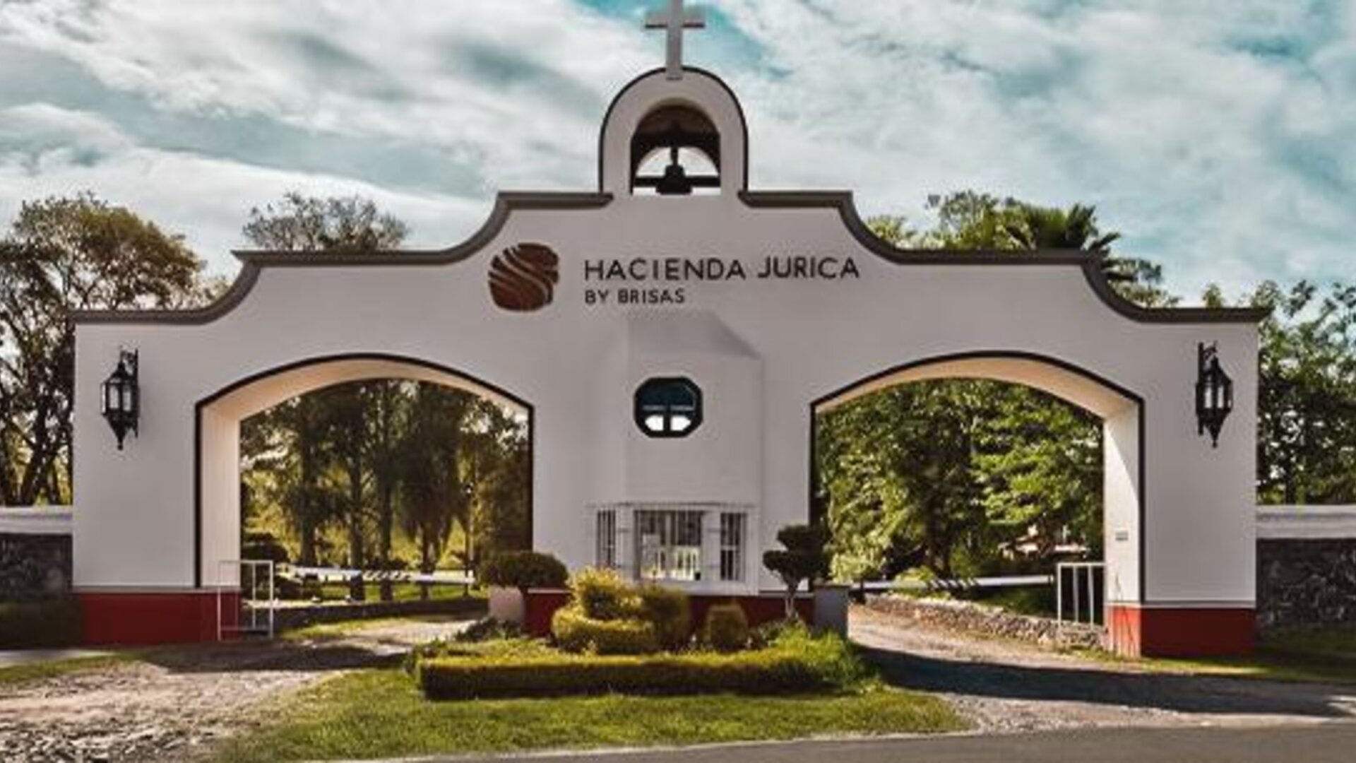 Hacienda Jurica By Brisas