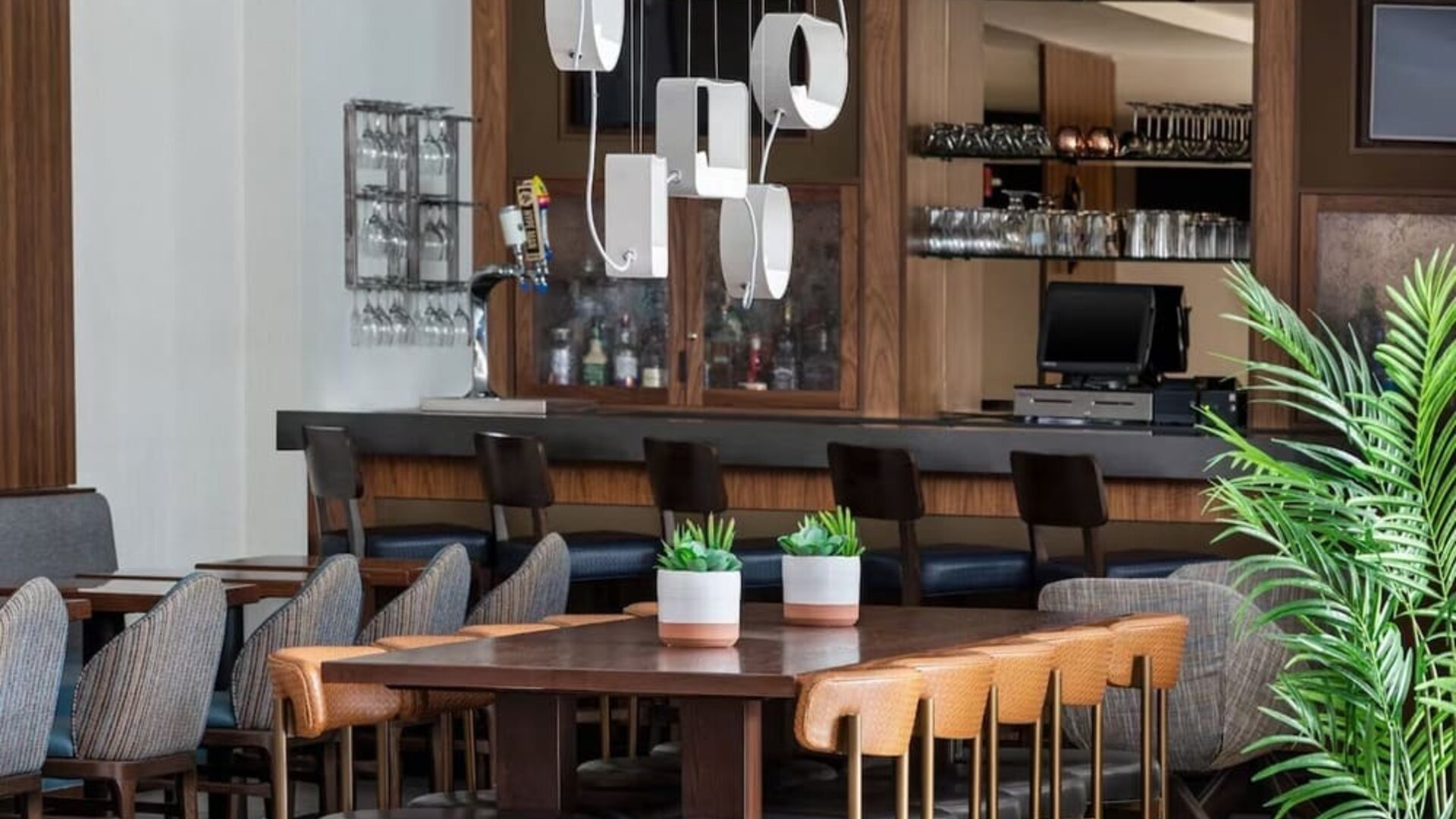 Meeting room at Fairfield Inn & Suites By Marriott New York Staten Island.