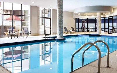 Indoor pool at Four Points By Sheraton Mississauga Meadowvale.