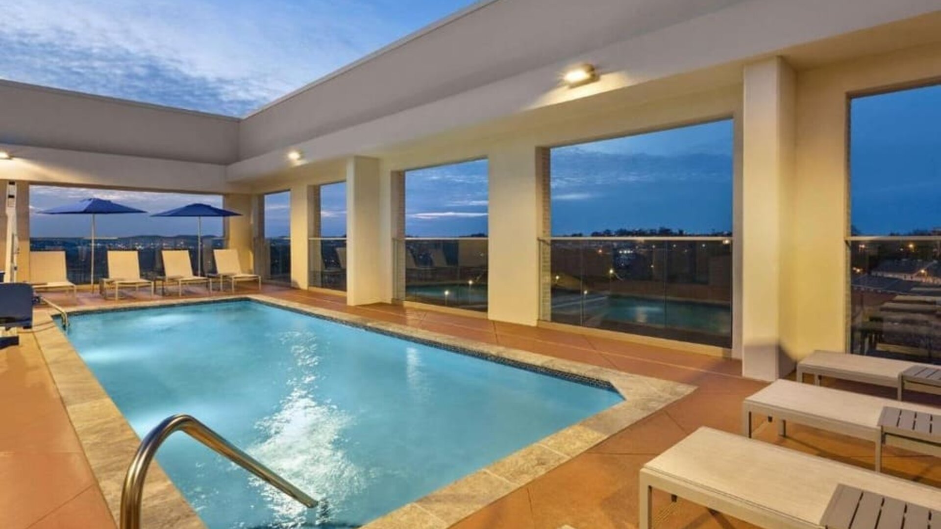 Outdoor pool at Hilton Garden Inn Nashville West End Avenue.