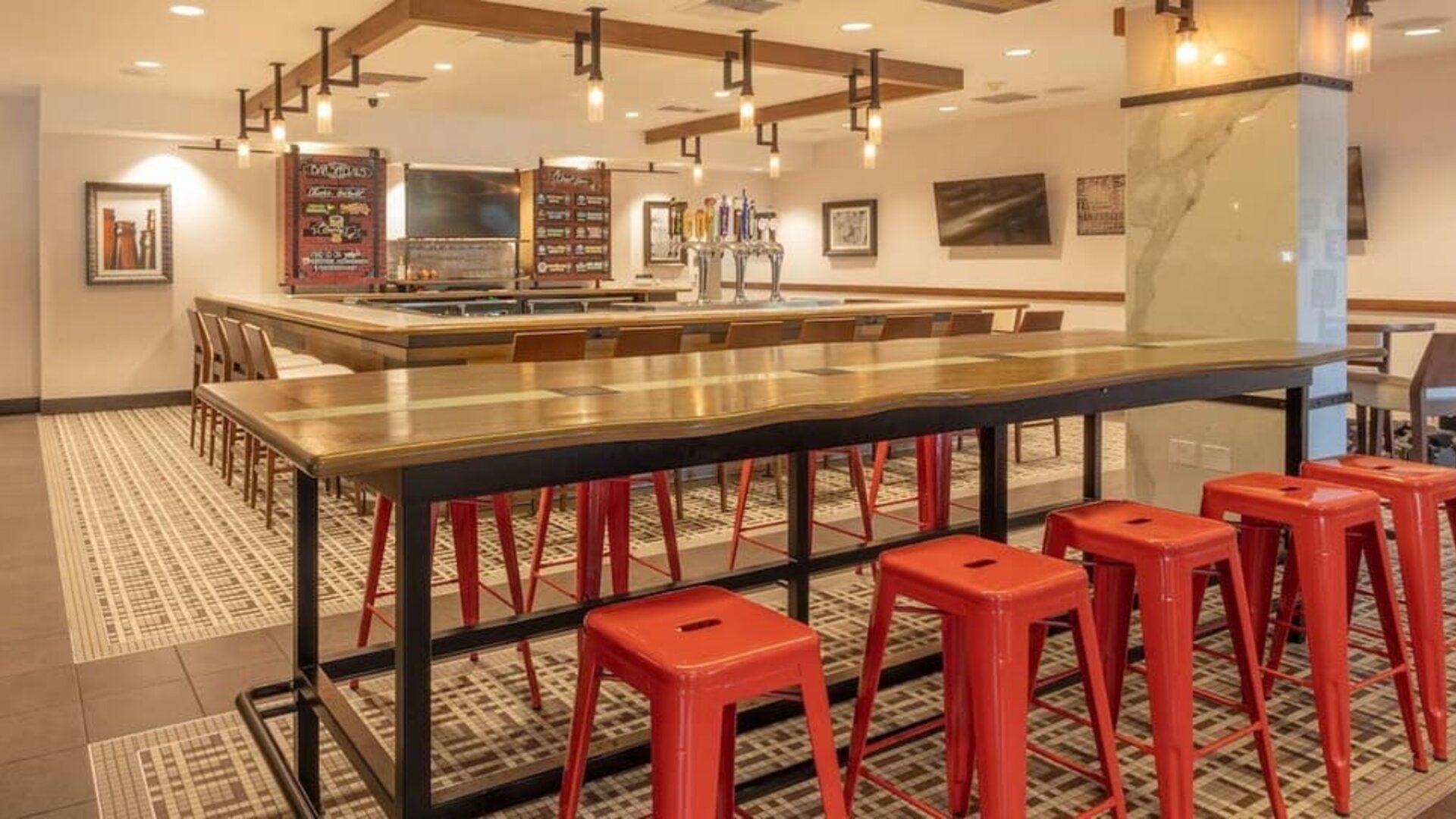 Bar area at Sonesta Anaheim Resort Area.