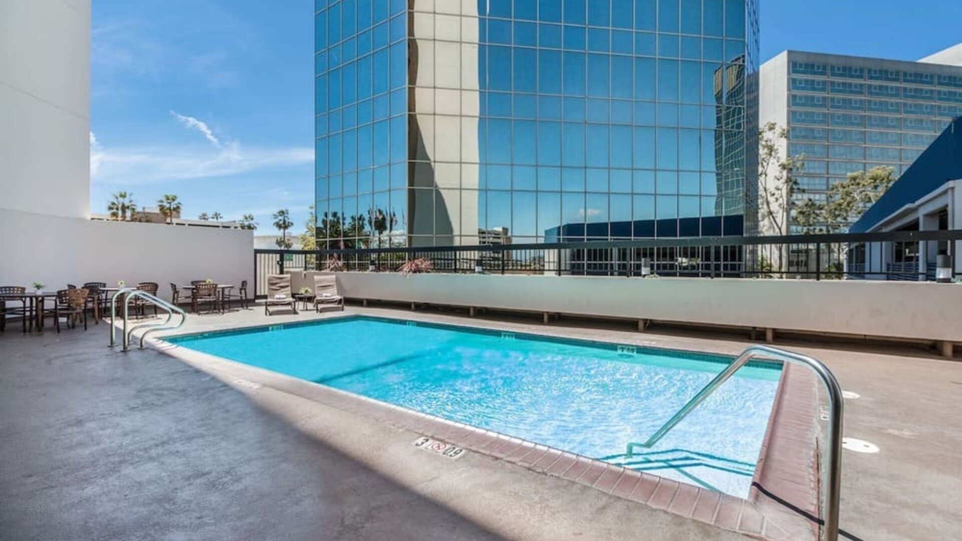 Stunning outdoor pool at Sonesta Los Angeles Airport LAX.