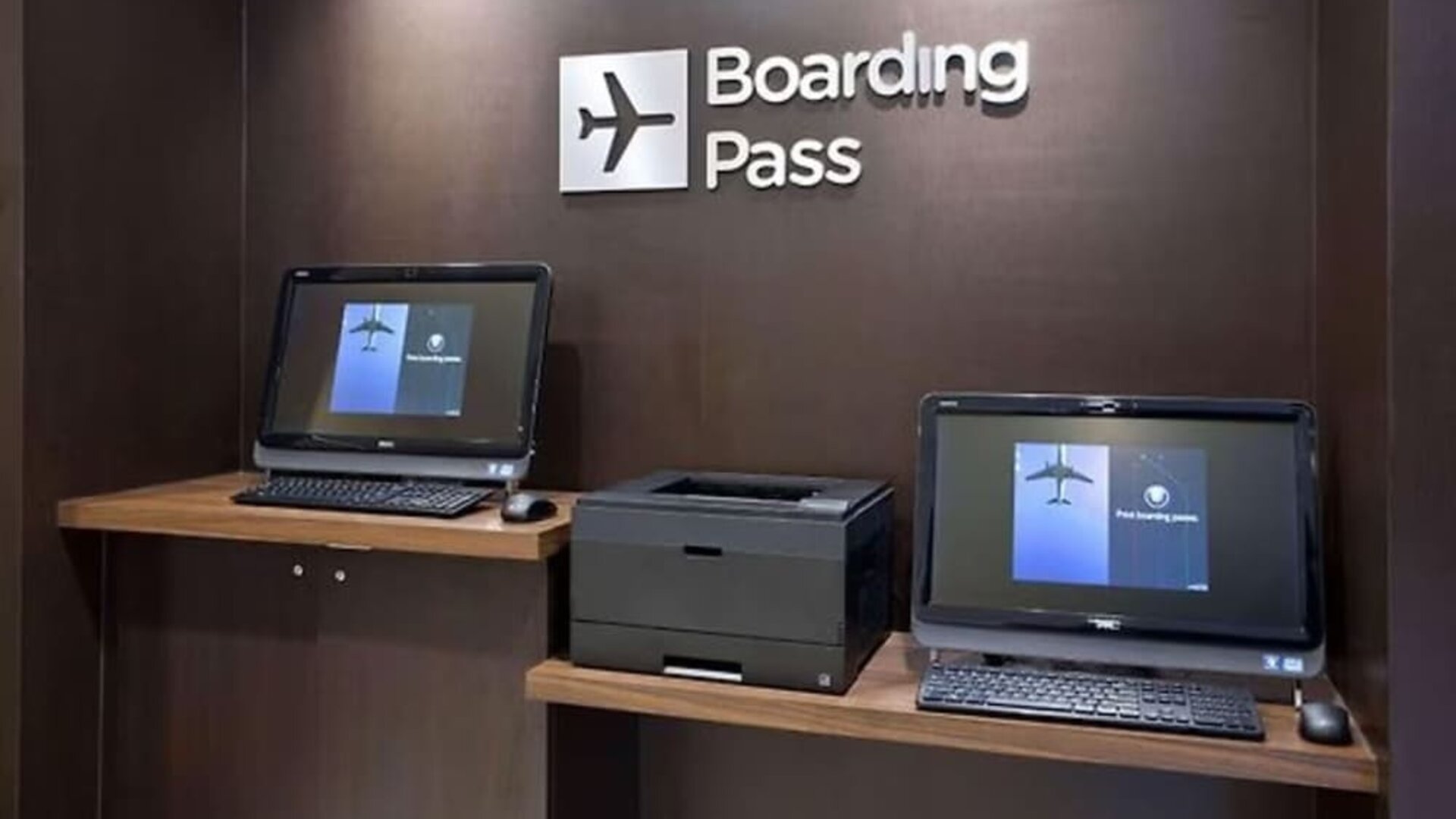 Business center at Sonesta ES Suites San Jose Airport.