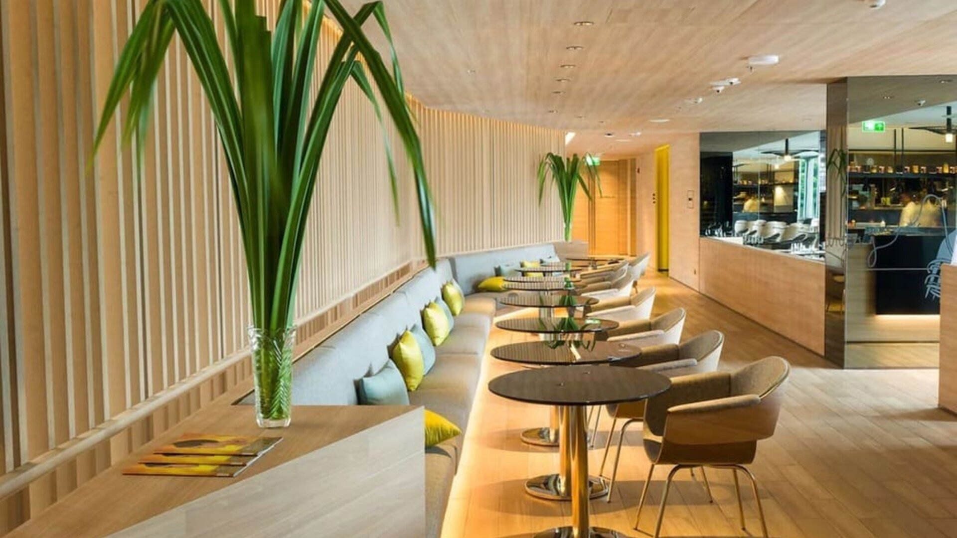 Dining area at Modena By Fraser Bangkok.