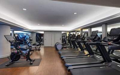 The hotel’s fitness center has both a range of exercise machines and racks of free weights.