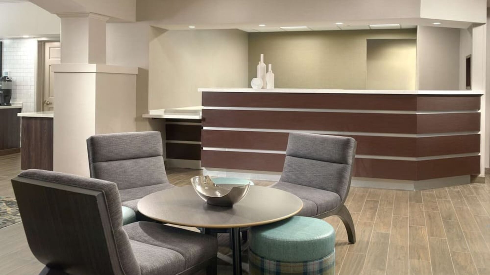 Lounge and coworking space at Sonesta ES Suites Raleigh Durham Airport Morrisville.
