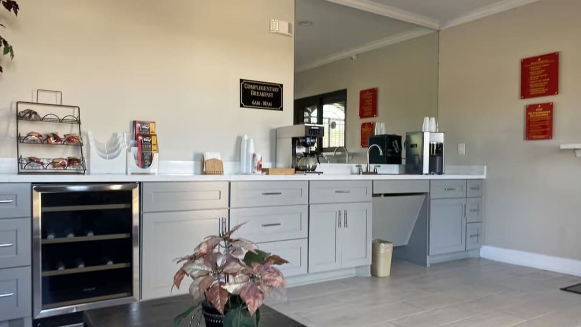 Kitchen area at Palace Inn Westheimer.
