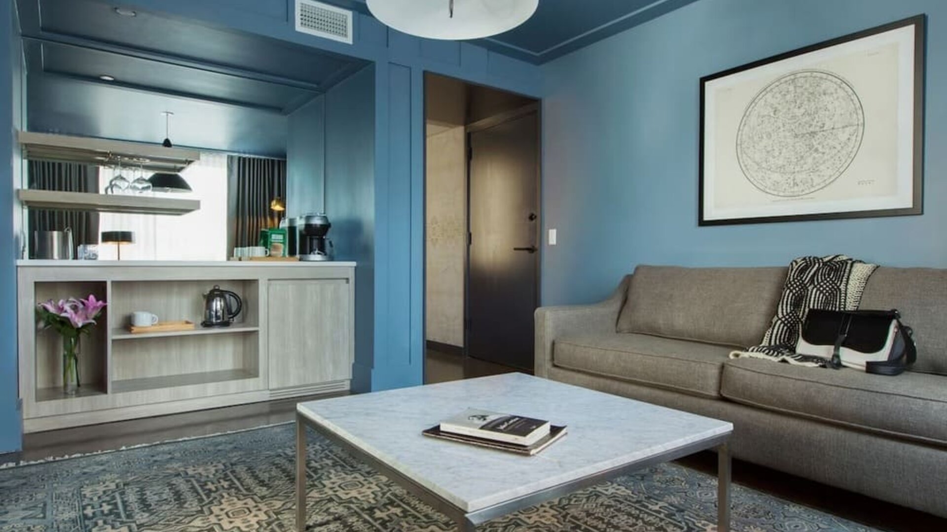 Day use room with lounge area at The Tillary Hotel.