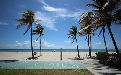 Beach access at Shore View Hotel.