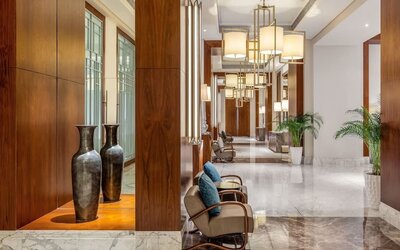 Lobby and hotel entrance at Hilton Dubai Al Habtoor City.