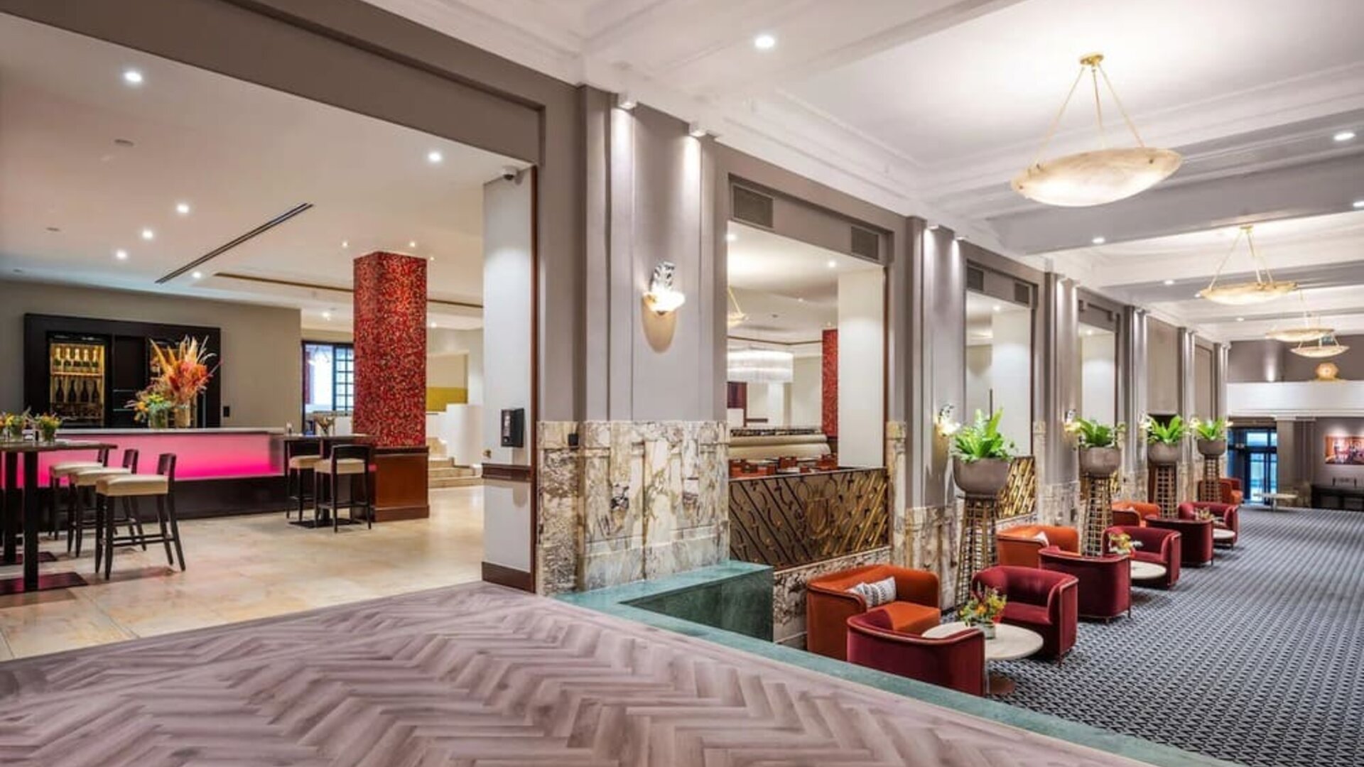 Lobby and coworking space at DoubleTree By Hilton Brussels City.