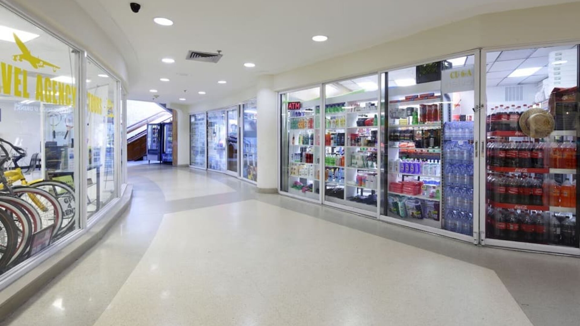 Snack bar and convenience store at New Point Miami.