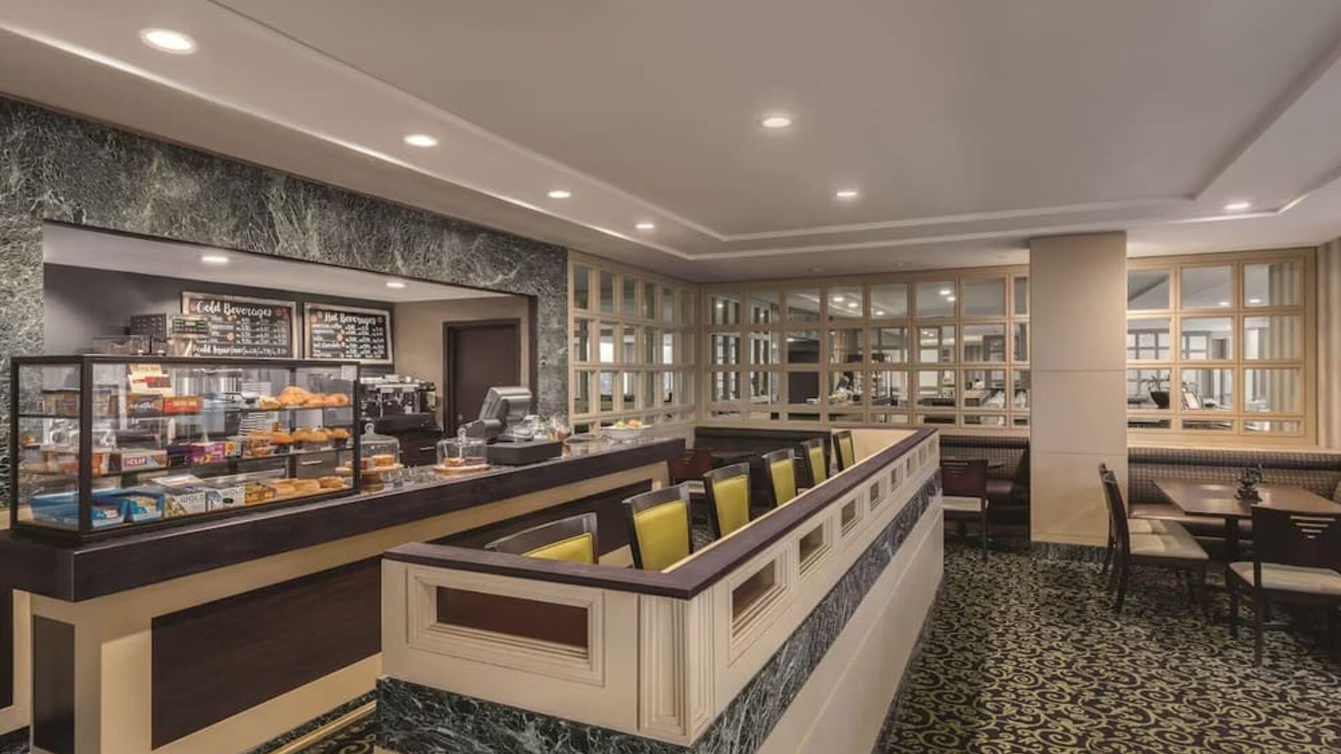 Breakfast area at Laguardia Plaza Hotel.