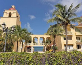 All Ritmo Cancún & Waterpark