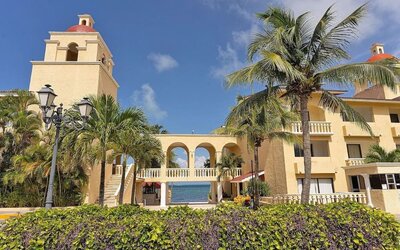 All Ritmo Cancún & Waterpark