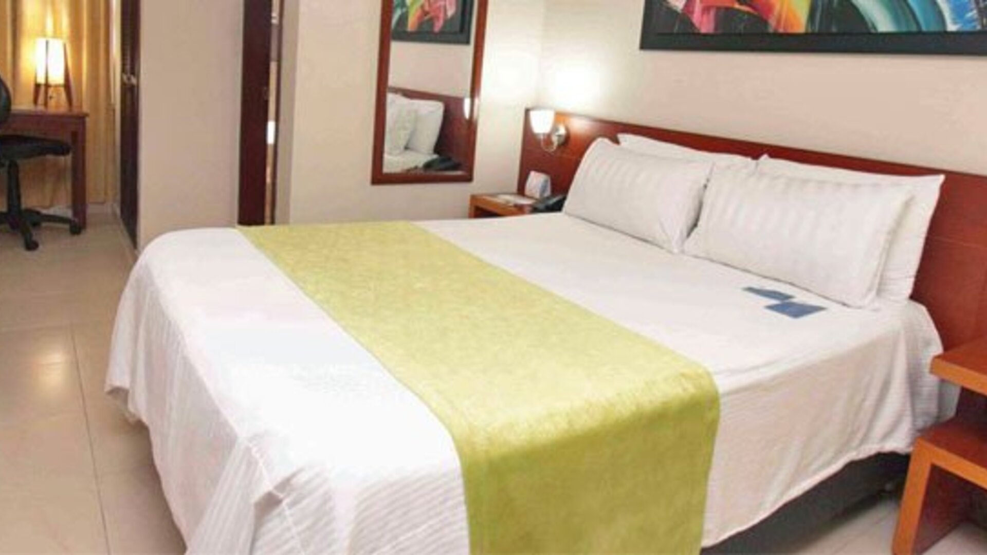 Howard Johnson By Wyndham Barranquilla Versalles