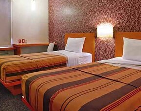 City Express Junior Toluca Aeropuerto