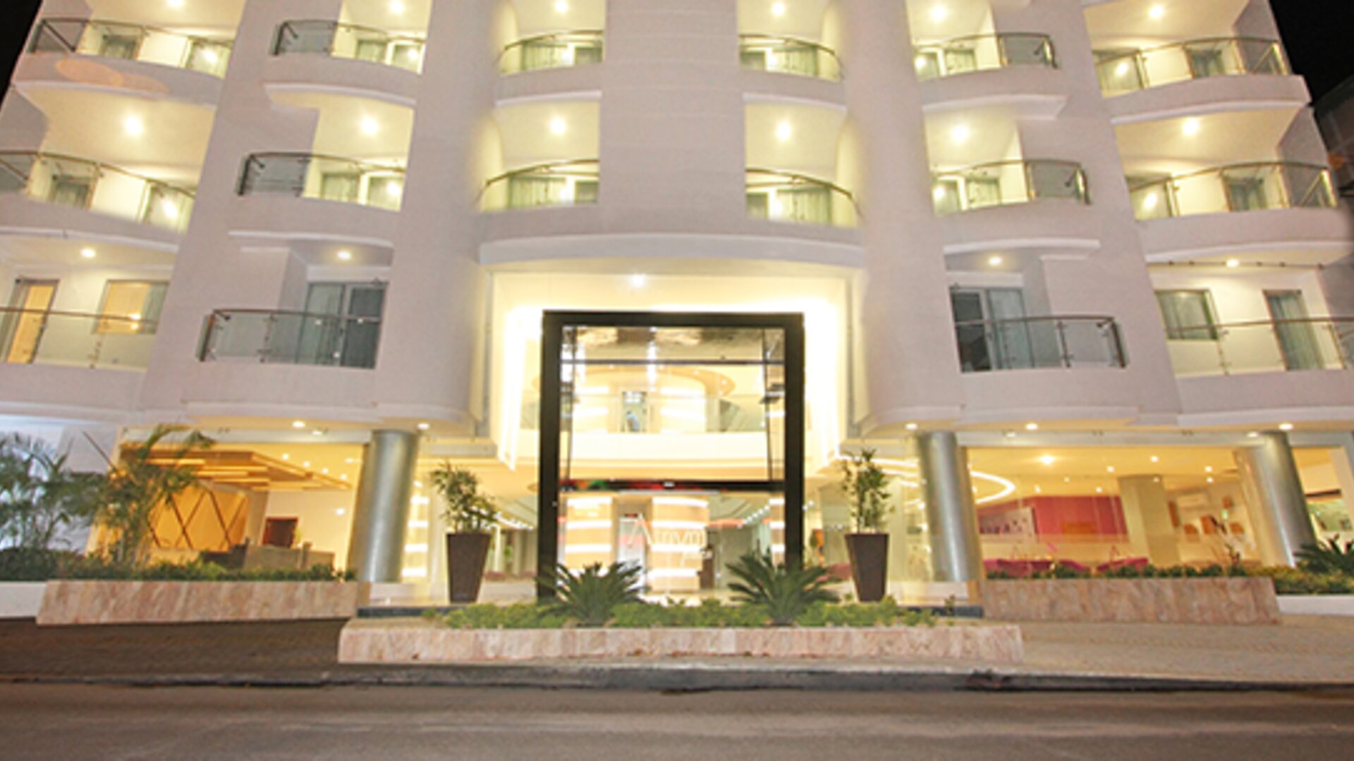 Hotel Atrium Plaza