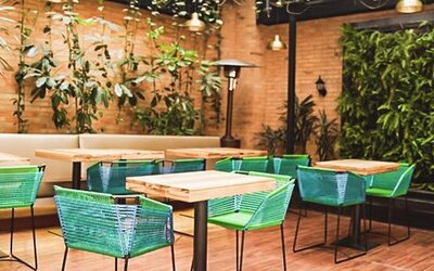 Hotel Factory Green (Calle 80 Occidente)