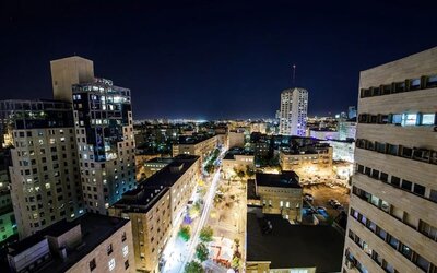 Hotel view at night at Prima Vera Hotel.