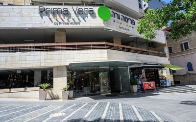 Parking available at Prima Vera Hotel.
