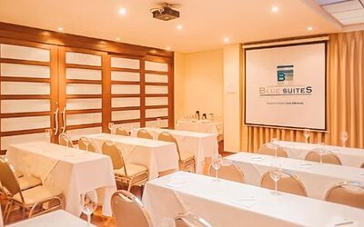 Hotel Blue Suites