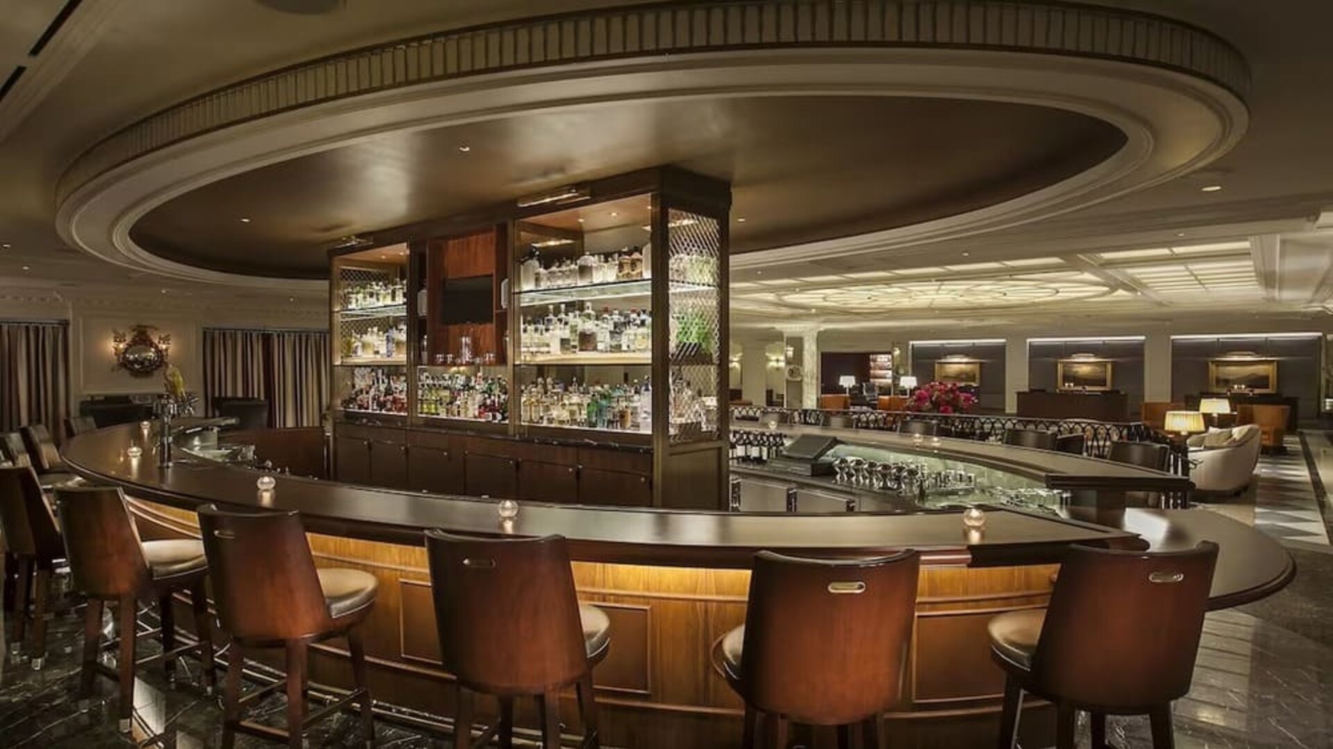 Hotel bar at InterContinental New York Barclay.