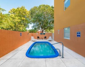 City Express Junior By Marriott Ciudad Del Carmen Aeropuerto