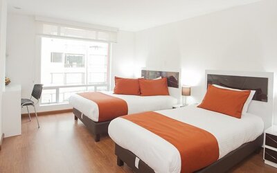 Hotel Castellana 100