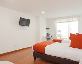 Hotel Castellana 100