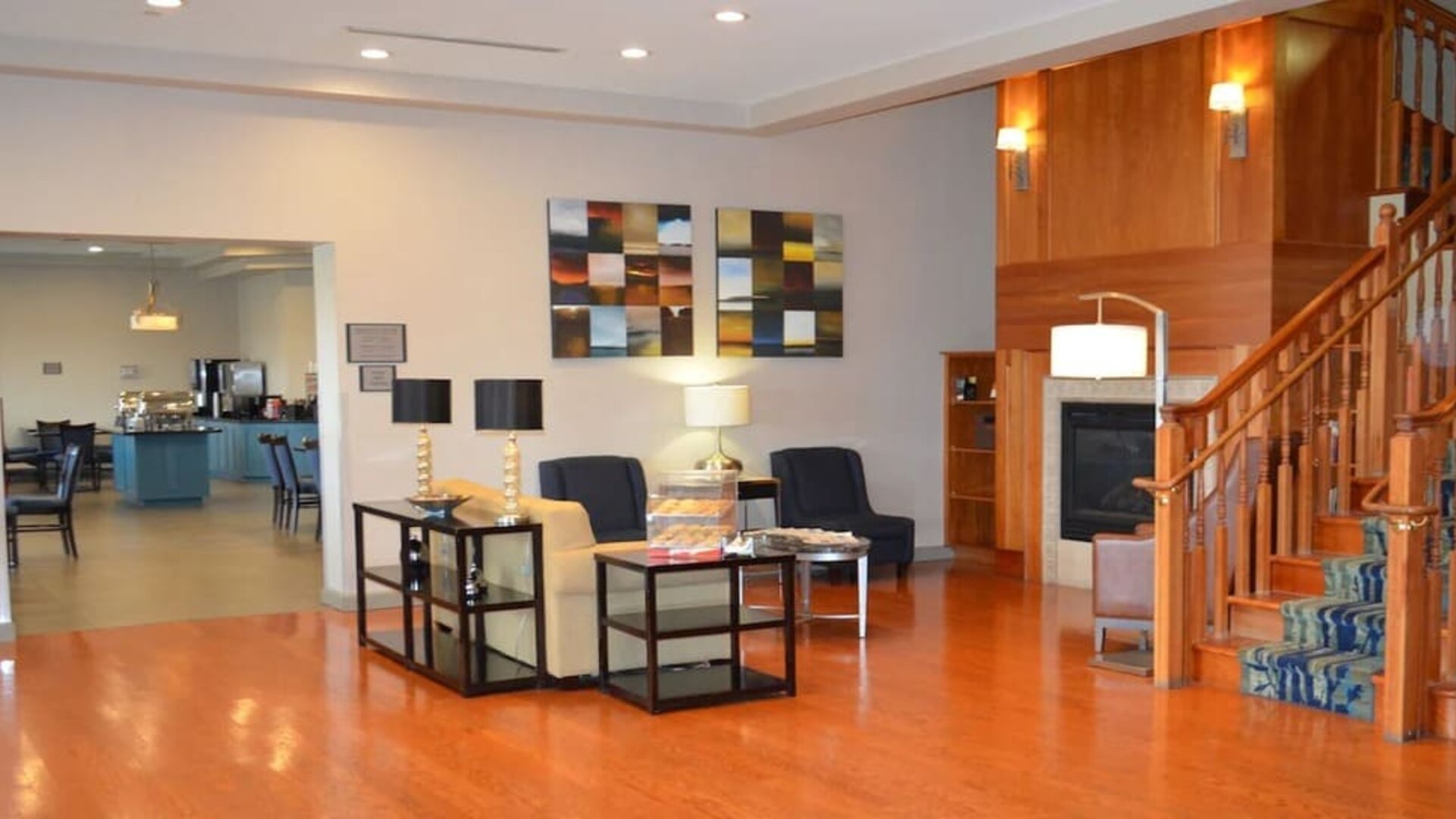 Cozy hotel lounge at Country Inn & Suites By Radisson, BWI Airport.