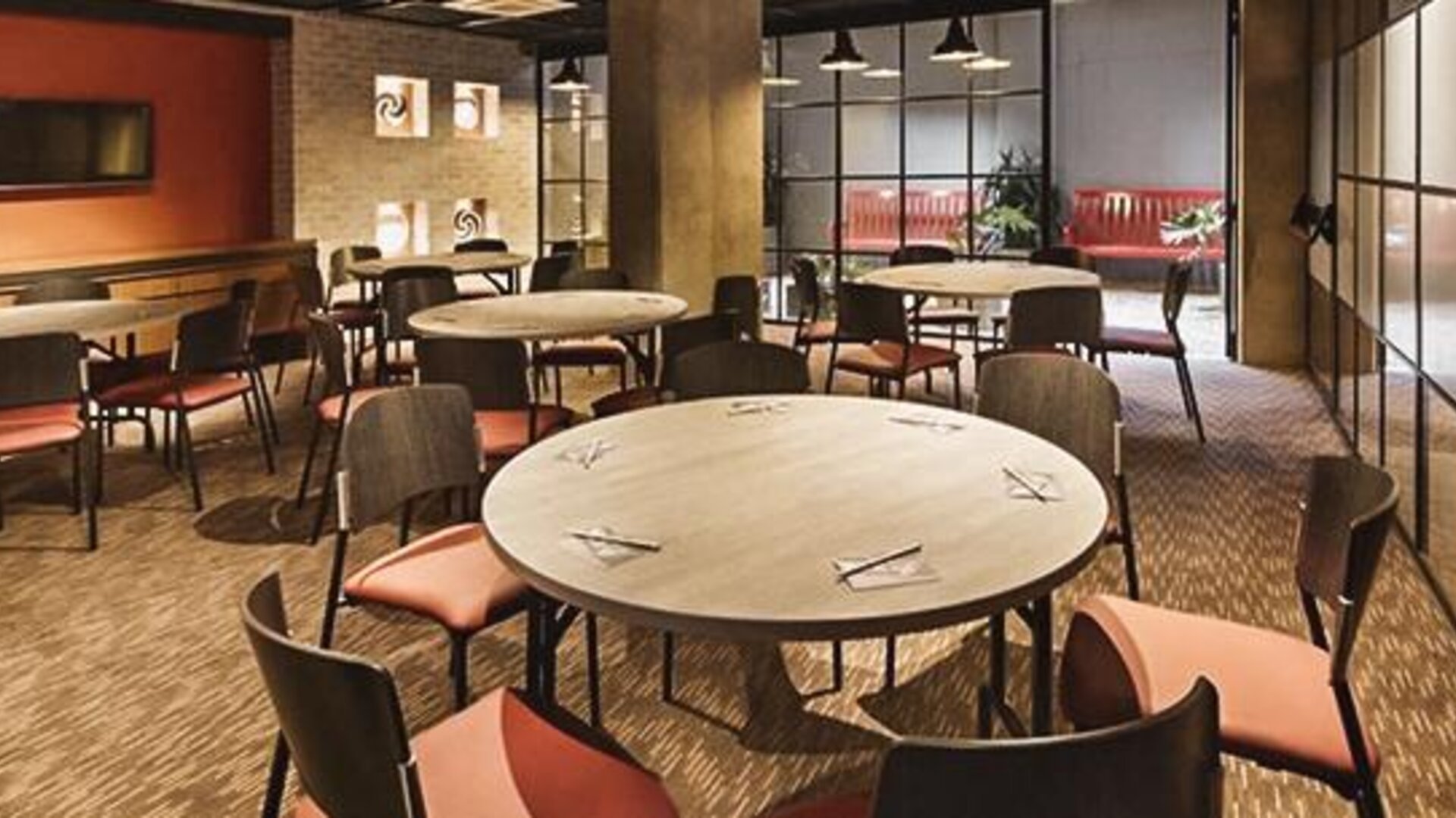 The Artisan D.C Hotel, Autograph Collection