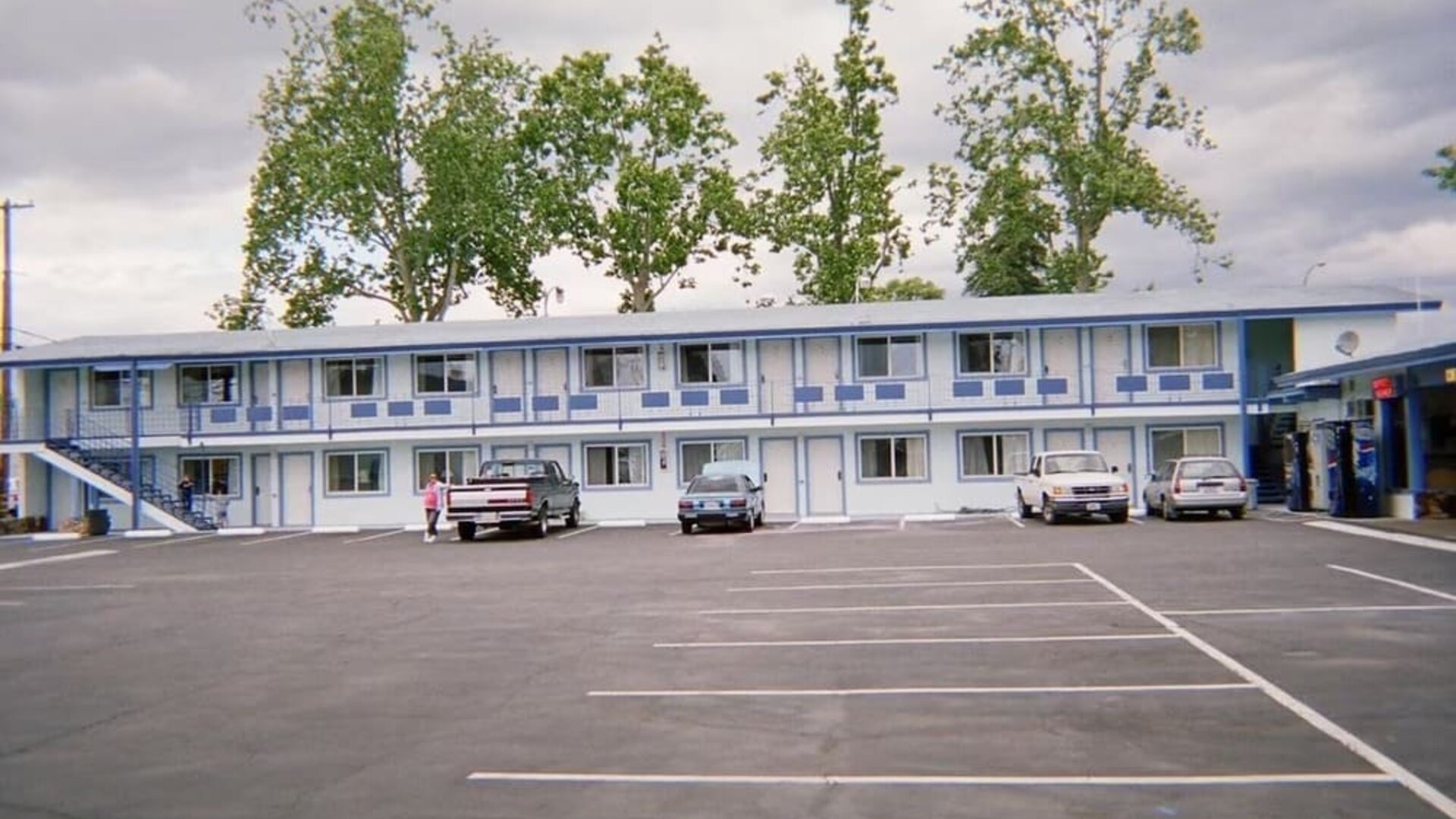 Parking available at Stardust Motel Redding.
