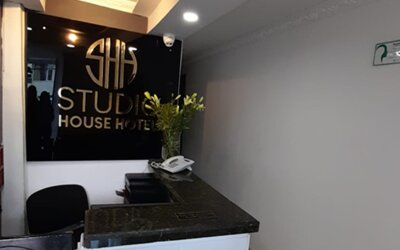 House Studio Hotel